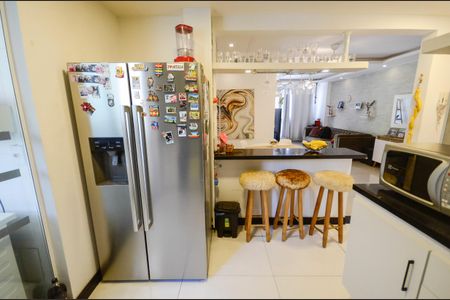 Apartamento à venda com 83m², 2 quartos e 1 vaga Apartamento à venda com 83m², 2 quartos e 1 vagaCozinha