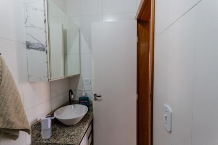 Apartamento à venda com 87m², 3 quartos e 2 vagasBanheiro da Suíte