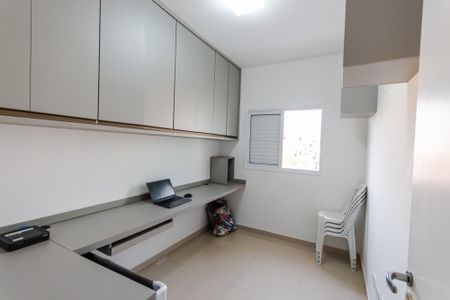 Apartamento à venda com 87m², 3 quartos e 2 vagasQuarto 1