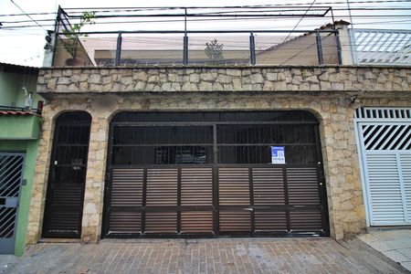 Casa à venda com 217m², 4 quartos e 2 vagasFachada