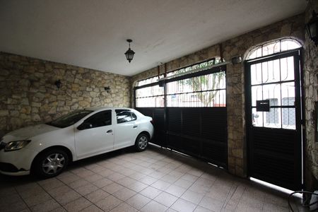 Casa à venda com 217m², 4 quartos e 2 vagasGaragem