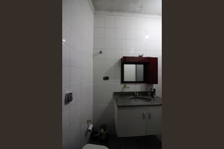 Casa à venda com 217m², 4 quartos e 2 vagasBanheiro Suíte 