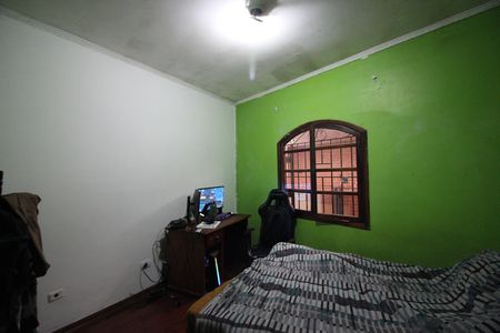 Casa à venda com 217m², 4 quartos e 2 vagasQuarto 3