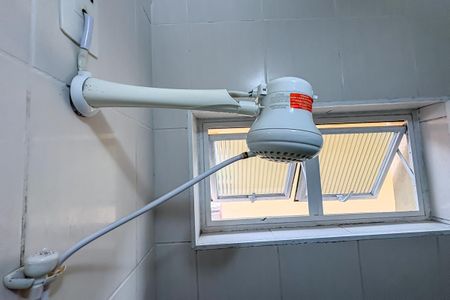 Casa à venda com 160m², 3 quartos e 2 vagas Casa à venda com 160m², 3 quartos e 2 vagasBanheiro Social