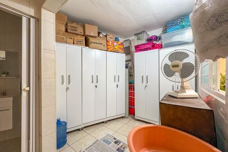 Casa à venda com 160m², 3 quartos e 2 vagas Casa à venda com 160m², 3 quartos e 2 vagasQuarto de Serviço