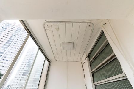 Apartamento à venda com 48m², 1 quarto e sem vagaÁrea de Serviço