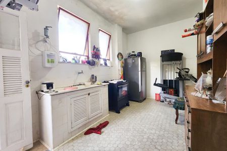 Apartamento à venda com 83m², 2 quartos e 1 vaga Apartamento à venda com 83m², 2 quartos e 1 vagaCozinha