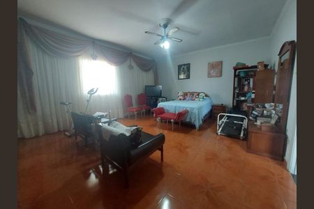 Casa à venda com 280m², 3 quartos e 6 vagas Casa à venda com 280m², 3 quartos e 6 vagasFoto 01