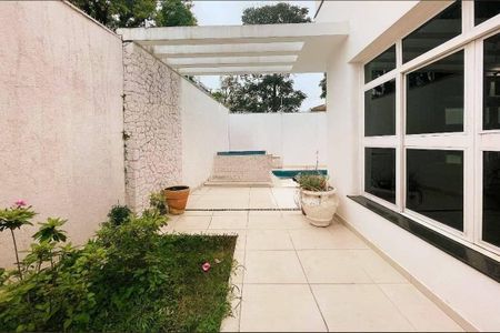 Casa à venda com 560m², 5 quartos e 4 vagas