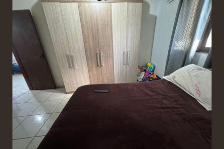 Casa à venda com 120m², 3 quartos e 2 vagas Casa à venda com 120m², 3 quartos e 2 vagasQuarto 1