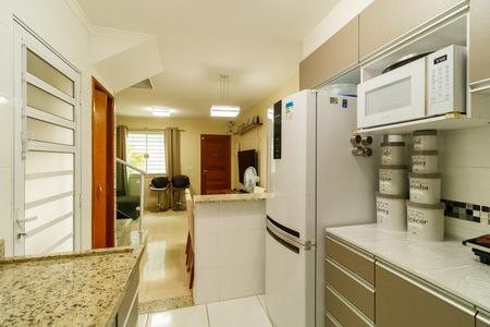 Casa de condomínio à venda com 65m², 2 quartos e 1 vaga Casa de condomínio à venda com 65m², 2 quartos e 1 vagaCozinha