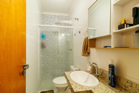 Casa de condomínio à venda com 65m², 2 quartos e 1 vaga Casa de condomínio à venda com 65m², 2 quartos e 1 vagaBanheiro da Suíte