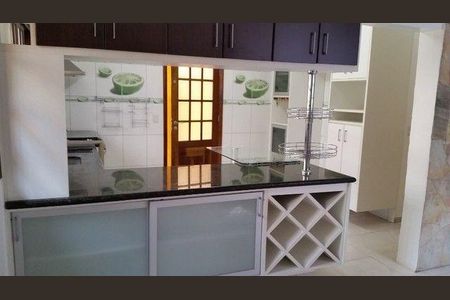 Casa à venda com 140m², 3 quartos e 3 vagas