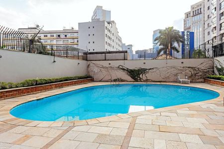 Apartamento à venda com 217m², 4 quartos e 4 vagas