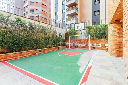 Apartamento à venda com 217m², 4 quartos e 4 vagas