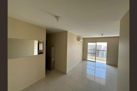 Apartamento à venda com 74m², 2 quartos e 2 vagas