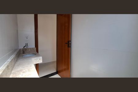 Apartamento à venda com 50m², 2 quartos e 1 vaga Apartamento à venda com 50m², 2 quartos e 1 vagaBanheiro Social