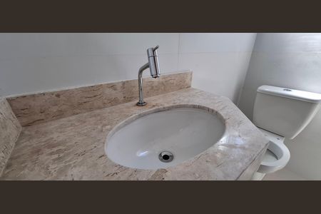 Apartamento à venda com 50m², 2 quartos e 1 vaga Apartamento à venda com 50m², 2 quartos e 1 vagaBanheiro da Suíte