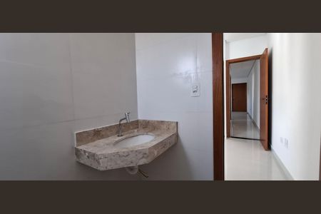 Apartamento à venda com 100m², 2 quartos e 1 vagaBanheiro da suíte