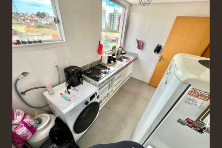 Apartamento à venda com 43m², 2 quartos e 1 vaga Apartamento à venda com 43m², 2 quartos e 1 vagaCozinha