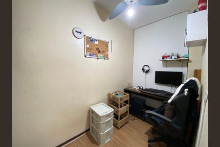 Apartamento à venda com 72m², 3 quartos e 1 vaga Apartamento à venda com 72m², 3 quartos e 1 vagaQuarto de Serviço