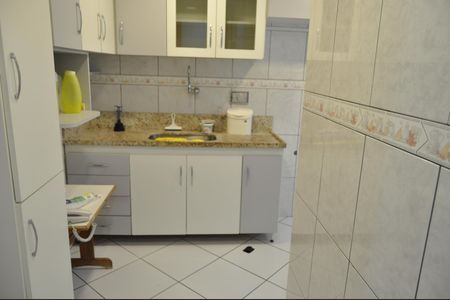 Apartamento à venda com 60m², 2 quartos e 1 vagaCozinha