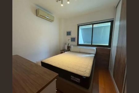 Apartamento à venda com 82m², 2 quartos e 1 vaga