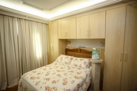 Apartamento à venda com 200m², 4 quartos e 1 vaga Apartamento à venda com 200m², 4 quartos e 1 vagaQuarto 3