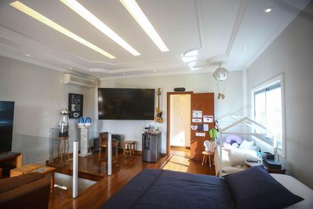Apartamento à venda com 200m², 4 quartos e 1 vaga Apartamento à venda com 200m², 4 quartos e 1 vagaQuarto 4
