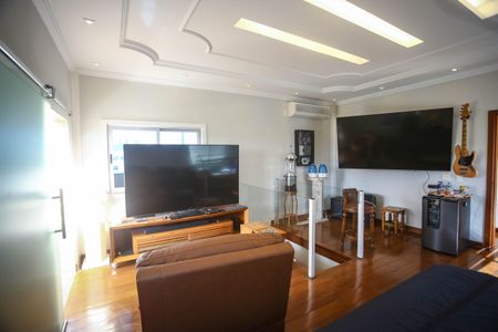 Apartamento à venda com 200m², 4 quartos e 1 vaga Apartamento à venda com 200m², 4 quartos e 1 vagaQuarto 4