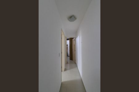 Apartamento à venda com 43m², 2 quartos e sem vaga Apartamento à venda com 43m², 2 quartos e sem vagaCorredor