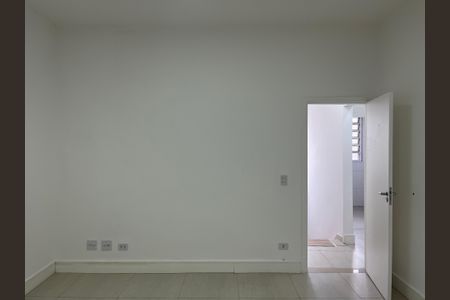 Casa à venda com 240m², 5 quartos e 2 vagas Casa à venda com 240m², 5 quartos e 2 vagasQuarto 2