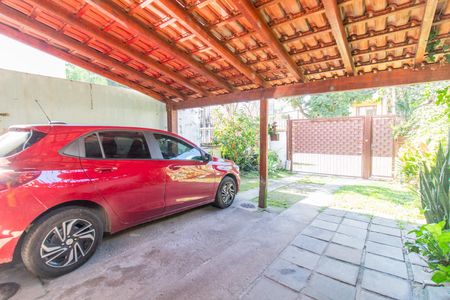 Casa à venda com 250m², 3 quartos e 3 vagas Casa à venda com 250m², 3 quartos e 3 vagasJardim