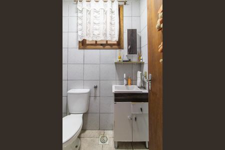 Casa à venda com 250m², 3 quartos e 3 vagas Casa à venda com 250m², 3 quartos e 3 vagasLavabo da Sala