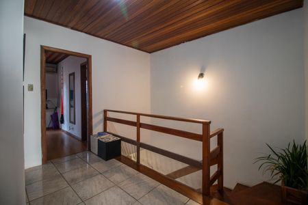 Casa à venda com 250m², 3 quartos e 3 vagas Casa à venda com 250m², 3 quartos e 3 vagasCorredor