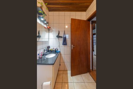 Casa à venda com 250m², 3 quartos e 3 vagas Casa à venda com 250m², 3 quartos e 3 vagasBanheiro da Suíte