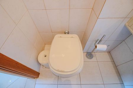 Apartamento à venda com 265m², 3 quartos e 3 vagas Apartamento à venda com 265m², 3 quartos e 3 vagasLavabo