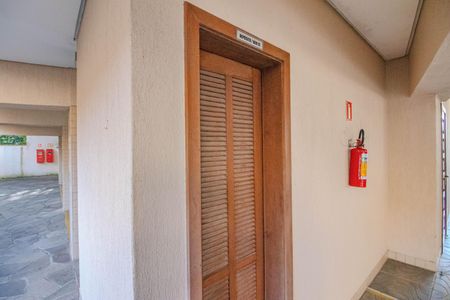 Apartamento à venda com 265m², 3 quartos e 3 vagas Apartamento à venda com 265m², 3 quartos e 3 vagasÁrea comum