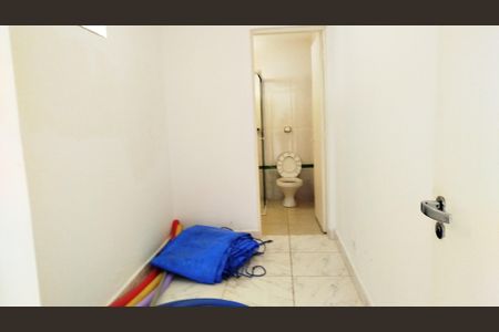 Casa para alugar com 300m², 3 quartos e 6 vagas Casa para alugar com 300m², 3 quartos e 6 vagasDependência de empregado