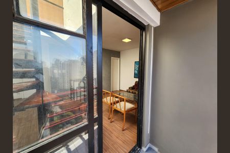 Apartamento para alugar com 75m², 1 quarto e 2 vagas Apartamento para alugar com 75m², 1 quarto e 2 vagasVaranda