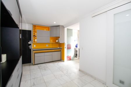 Apartamento à venda com 41m², 1 quarto e 1 vaga Apartamento à venda com 41m², 1 quarto e 1 vagaSala