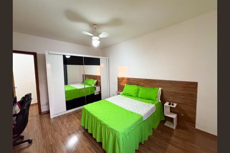 Casa à venda com 84m², 2 quartos e 2 vagas Casa à venda com 84m², 2 quartos e 2 vagasQuarto 2