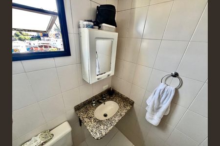 Apartamento à venda com 58m², 2 quartos e 1 vaga Apartamento à venda com 58m², 2 quartos e 1 vagaBanheiro