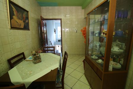 Casa à venda com 119m², 3 quartos e 1 vagaCopa