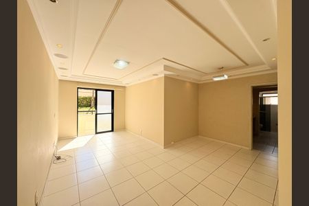 Apartamento à venda com 93m², 3 quartos e 2 vagasSala