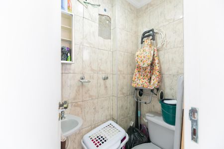 Apartamento à venda com 72m², 2 quartos e 2 vagasBanheiro 2