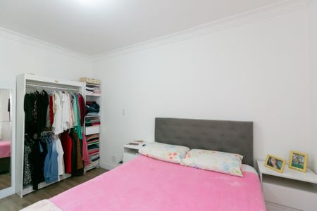 Apartamento à venda com 72m², 2 quartos e 2 vagasQuarto 2