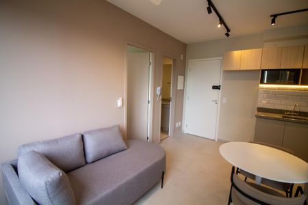 Sala de apartamento para alugar com 2 quartos, 36m² em Santo Amaro, São Paulo