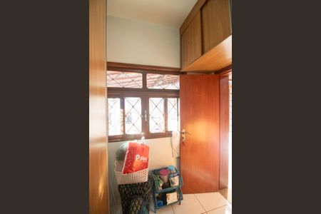 Casa à venda com 150m², 3 quartos e 2 vagas Casa à venda com 150m², 3 quartos e 2 vagasDespensa