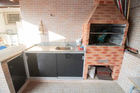 Casa à venda com 150m², 3 quartos e 2 vagas Casa à venda com 150m², 3 quartos e 2 vagasChurrasqueira